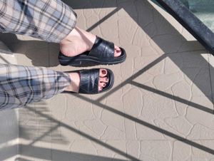 Stylish Black Quilted Slides