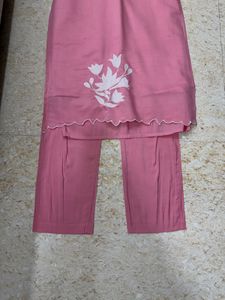 (S) Pink Embroidered Kurta Set