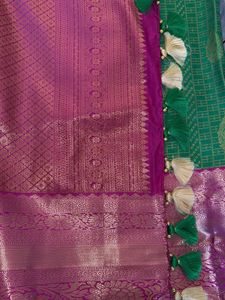 semi pattu saree with pattren blouse