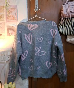 Gray Heart Print Sweater