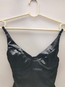 Hot &amp; Sexy One-Piece Swimsuit cum body