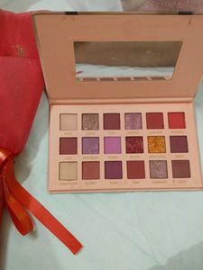 Nude Eyeshadow Palette