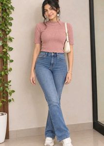 Rose Short-Sleeve Knit Fitted Top