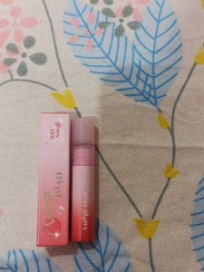 Glowy Tint Lip Gloss