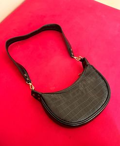 Black HalfMoon Bag