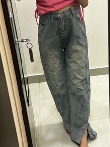 Light Wash Split Hem Jeans