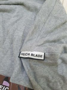 Gray Anime Graphic Sweatshirt