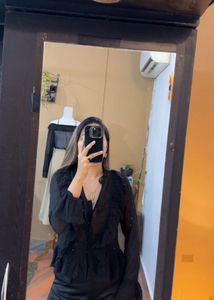 Chic Black Ruffled Top