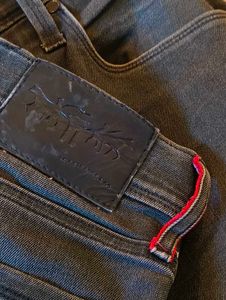 BLACK CHARCOAL LEVI'S DENIM , WASHED FINISH