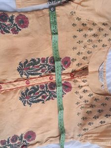 Festive Gold straight kurta with red flower print