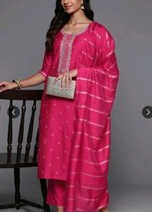 Libas Women Floral Yoke Design Regular Sequinned K
