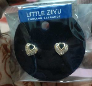 Heart Shaped Stud Earrings Anti turnish