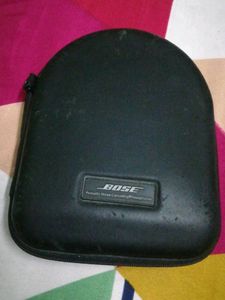 "Bose"Wired Headset With Protective Case