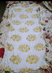 White &amp; Yellow Printed Kurta Set