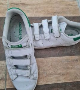 Stylish Adidas Stan Smith Sneakers