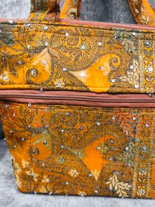 Embroidery Silk Hand Bag