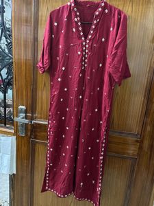 Elegant Maroon Embroidered Kurta