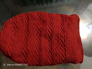 Cozy Knit Hat &amp; Scarf Set - Red