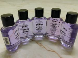 Plum Nailpolish Remover