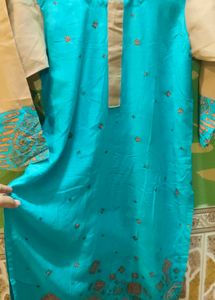 Stylish Blue Kurta with Contrast Sleeves and it,s