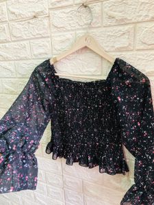Black Floral Smocked Square Neck Top🎗️