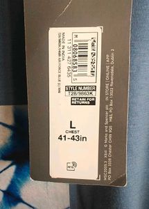 M&amp;S tshirt brand new size L reg. fit