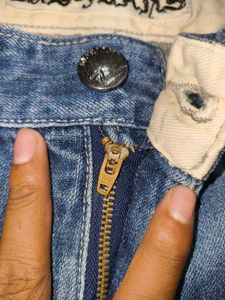 Goes Club 'Y2K Whiskered' Jeans (Light Blue Heavy)