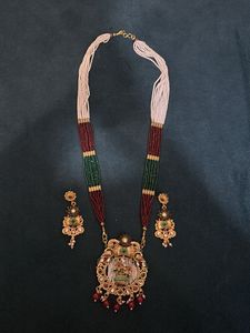 Traditional Indian Necklace & Earring Set