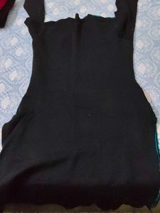 Elegant Kurta with Floral Embroidery
