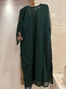 Elegant Embroidered Kurta Set with Dupatta