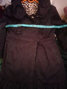 Chic Black Ruffled Jacket