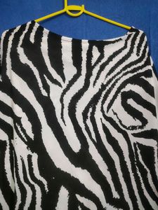 Today's Offer📣📣Black&amp;WhiteBodycon Dress For Wome