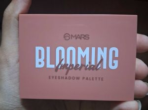 MARS IMPERIAL EYESHADOW PALETTE