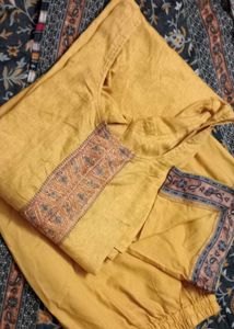 🙋🙋attractive suit with dupatta