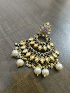 Maang Tikka and bridal decor jwel