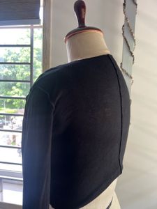 Black Long Sleeve Crop Top