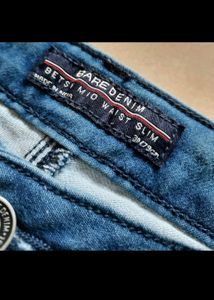 2 Strachable Jeans 30 Inch