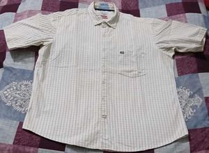 Classic Checkered Short Sleeve Shirt
