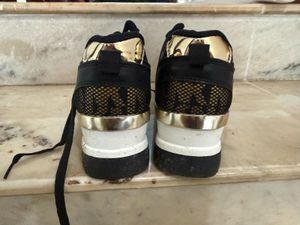 Stylish Wedge Sneakers Size 37