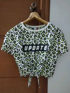 Leopard Print Tie-Front Crop Top💛