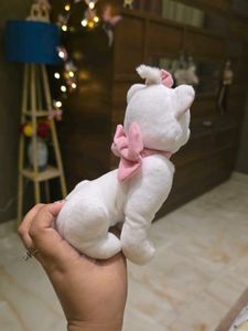 Cute White Cat Plush Toy