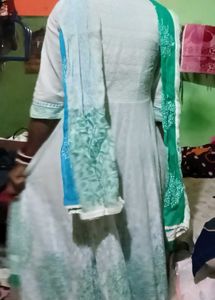 White Kurta with Blue &amp; Green Dupatta