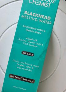 Blackhead Melting Water for Clear Skin