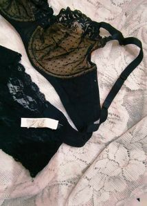 brand new Lace Detail lingerie set 👍