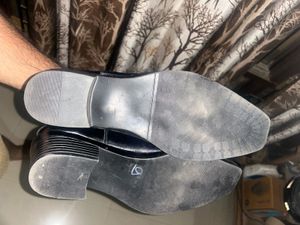 Classic Black Leather Chelsea Boots new