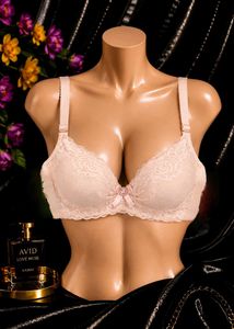 🇳🇿💫🎀Lace Trimmed Padded Bra