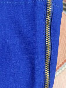Royal Blue Button Detail pants ( capri)
