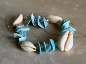 Boho Shell &amp; Blue Beaded Bracelet