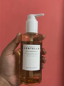 SKIN1004 Madagascar Centella Light Cleansing Oil