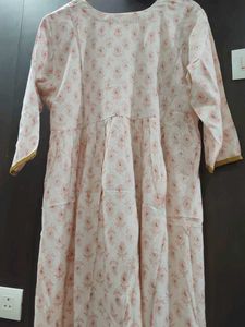 Elegant Floral Print Kurta
